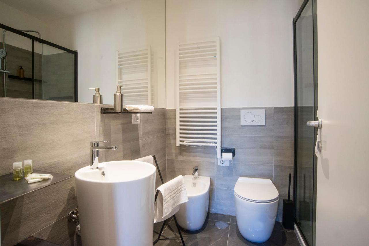 Apartmán Dimora San Bartolomeo - Design, Panoramic View & Culture Řím Exteriér fotografie